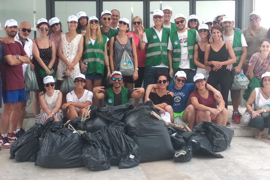 Walking – Picking – Recycling